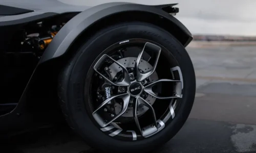 Photo: AC Mono BAC Mono Fastest four-cylinder car