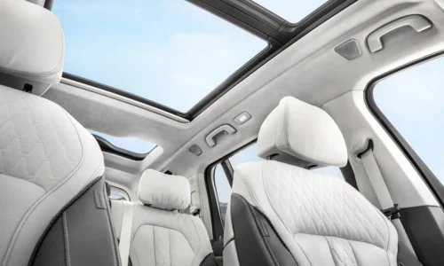 Photo: BMW BMW X7 vs Audi Q7 Which One Should You Buy