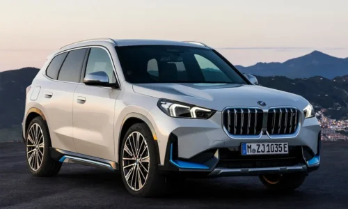 Photo: BMW BMW iX1 Brings Electric Performance to the Compact SUV Segment