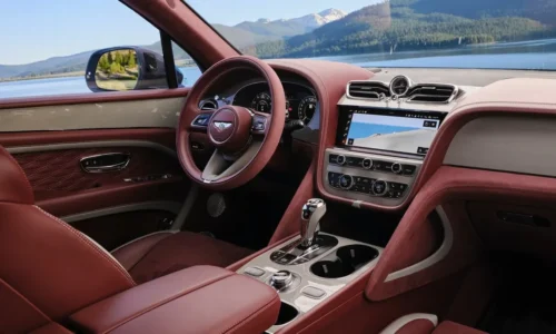 Photo: Bentley Bentley Bentayga Speed