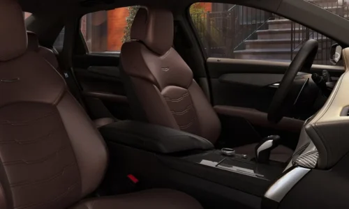 Photo: Cadillac Cadillac CT6 vs 2027 Mercedes-Maybach S-Class