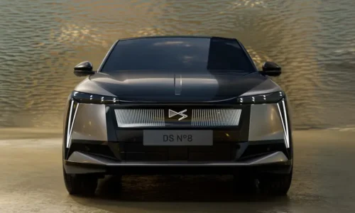 Photo: DS N°8 DS N°8