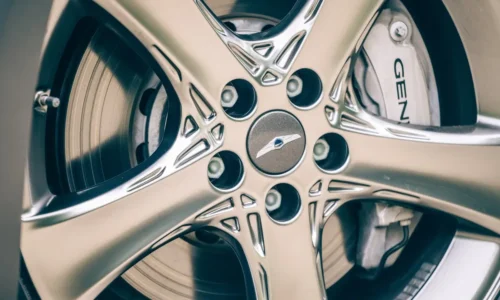 Photo: Genesis Genesis G80