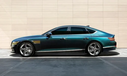 Photo: Genesis Genesis G80