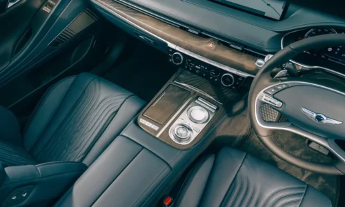 Photo: Genesis Genesis G80