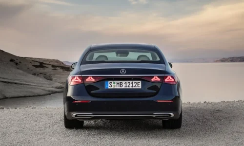 Photo: Mercedes Mercedes E-Class