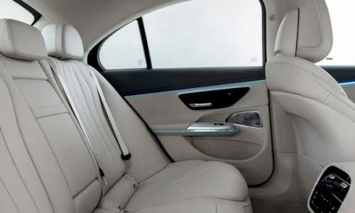 Photo: Mercedes Mercedes E-Class