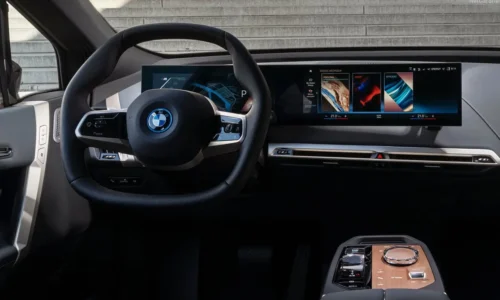 Photo: BMW Porsche Cayenne Electric vs BMW iX M60 Performance Luxury Face-Off