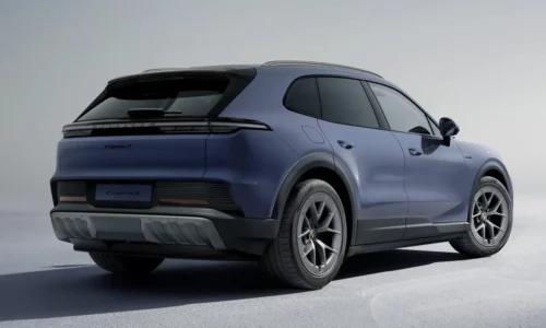 Photo: Porsche Porsche Cayenne S Electric