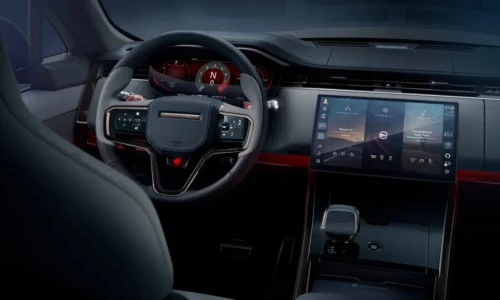 Photo: Range Rover Range Rover Sport SV vs Bentley Bentayga Speed