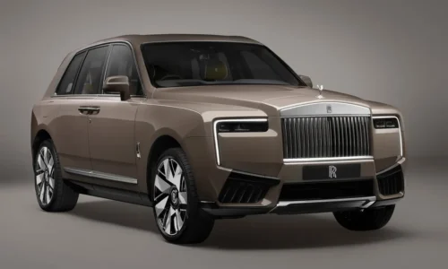 Photo: Rolls-Royce Rolls-Royce Cullinan Series II vs. Mercedes-Maybach GLS 600