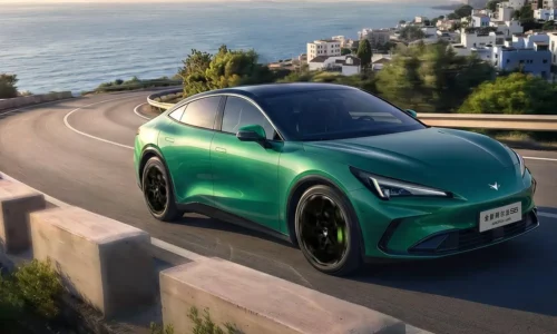 Photo: BAIC 2026 BAIC ArcFox Alpha S5