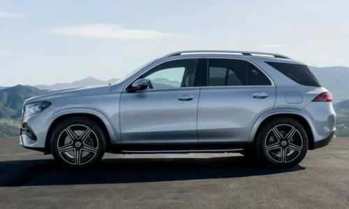Photo: Mercedes 2027 Mercedes-Benz GLE
