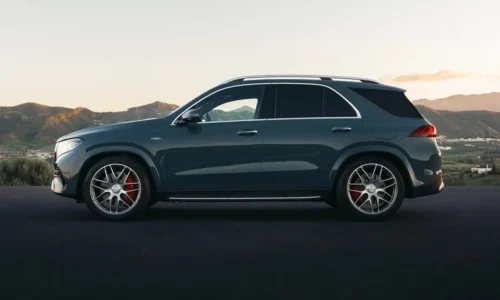 Photo: Mercedes 2027 Mercedes-Benz GLE53 AMG Hybrid