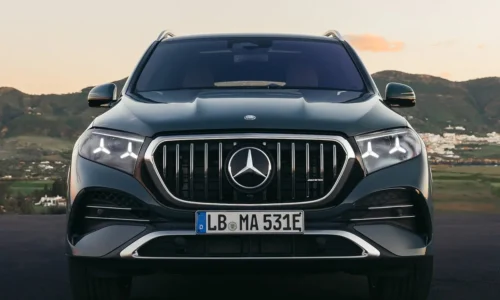 Photo: Mercedes 2027 Mercedes-Benz GLE53 AMG Hybrid