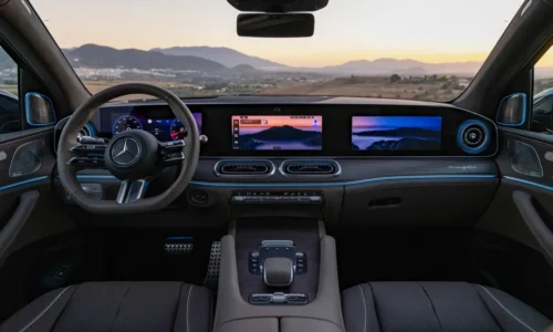 Photo: Mercedes 2027 Mercedes-Benz GLS