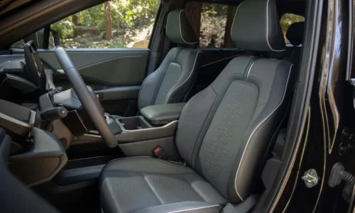 Photo: Subaru 2027 Subaru Getaway