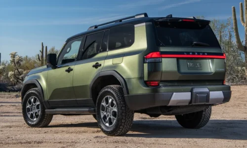 Photo: Lexus 5 reasons the Lexus GX beats the Toyota Land Cruiser