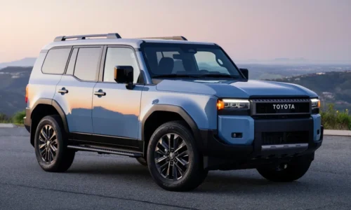 Photo: Toyota 5 reasons the Lexus GX beats the Toyota Land Cruiser