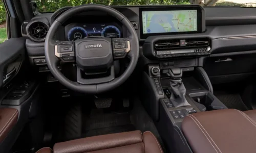 Photo: Toyota 5 reasons the Lexus GX beats the Toyota Land Cruiser