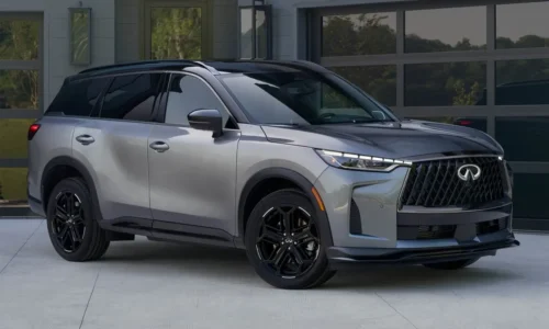 Photo: Infiniti Is the 2026 Infiniti QX60 the Best Family Luxury SUV