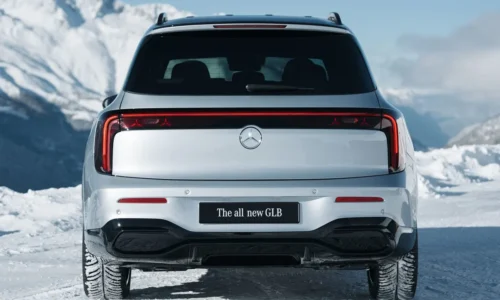 Photo: Mercedes Too Big for Compact, Too Small for Luxury? Where the Mercedes-Benz GLB Fits in 2027